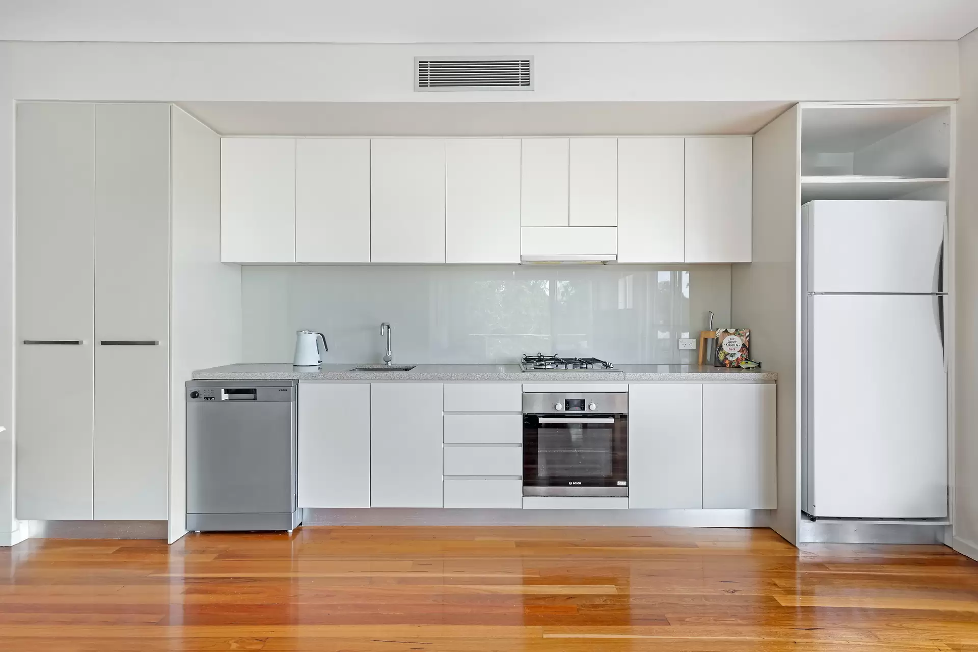 3/15-19 Gladstone Avenue, Ryde Sold by Aurora Property - image 7