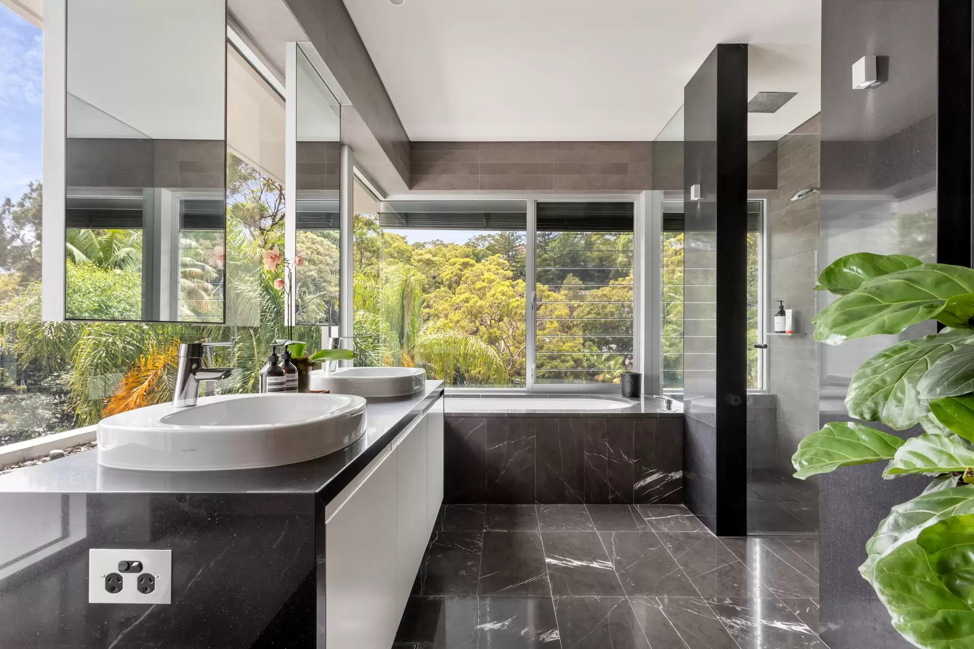 14 Amaroo Crescent, Mosman Sold by Aurora Property - image 12
