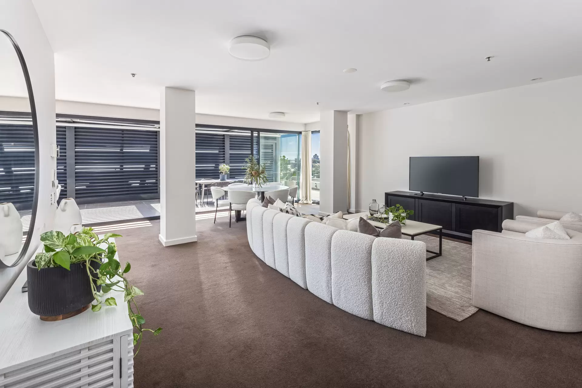 1401/138 Walker Street, North Sydney Sold by Aurora Property - image 6