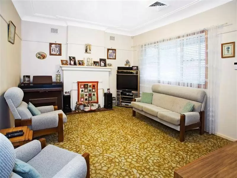 9 Keeler Street, Carlingford Sold by Aurora Property - image 5