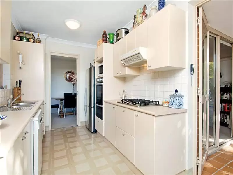8/1-11 Lancaster Drive, Marsfield Sold by Aurora Property - image 4