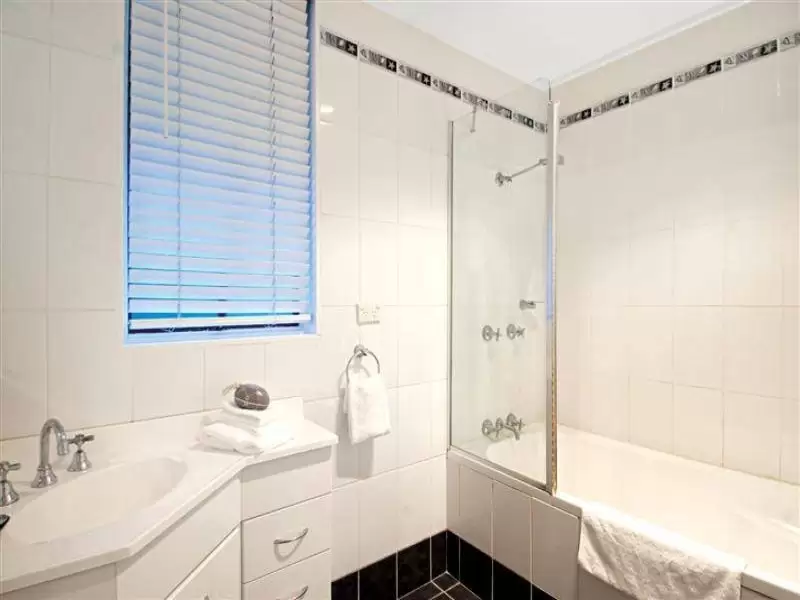 24/42 Khartoum Road, Macquarie Park Sold by Aurora Property - image 4