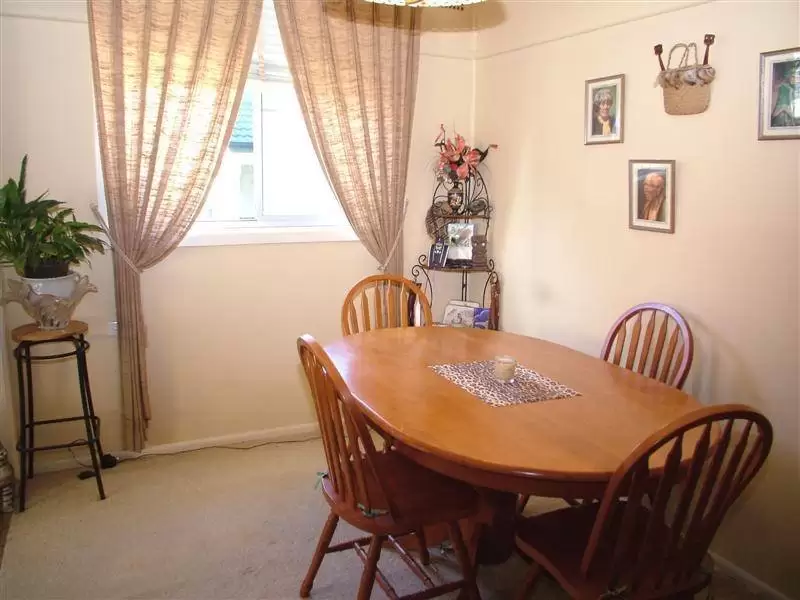 61 Patricia Street, Marsfield Sold by Aurora Property - image 5