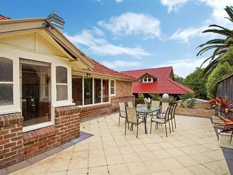 60 Essex Street, Epping Sold by Aurora Property - image 4