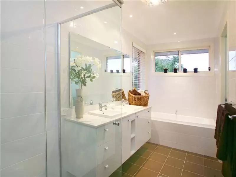 9 Tobruk Avenue, Carlingford Sold by Aurora Property - image 5