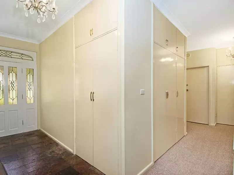 9 Lyndon Way, Beecroft Sold by Aurora Property - image 3