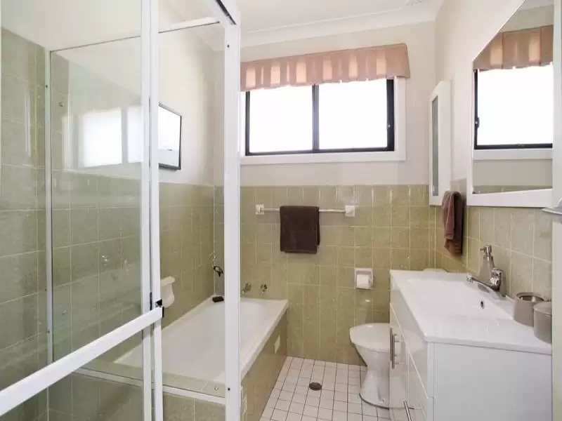 12 Craiglea Gardens, Carlingford Sold by Aurora Property - image 5