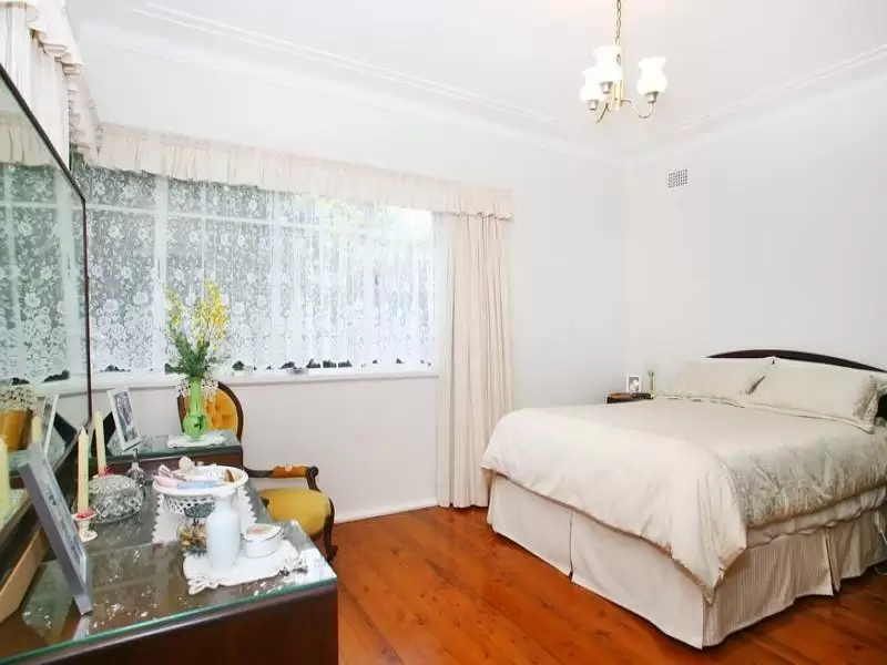 81 Chelmsford Avenue, Epping Sold by Aurora Property - image 5