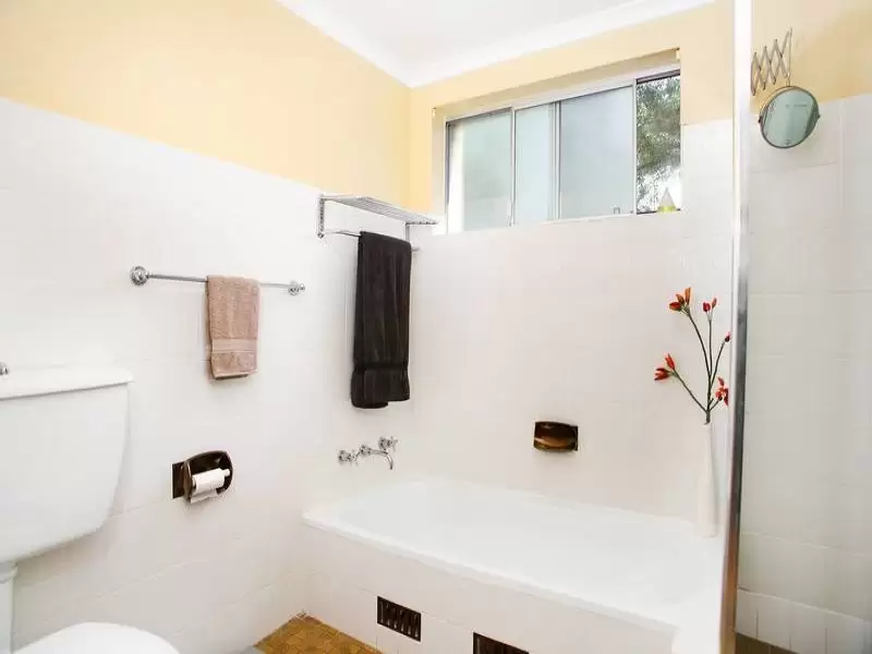 1/10 Lachlan Avenue, Macquarie Park Sold by Aurora Property - image 5