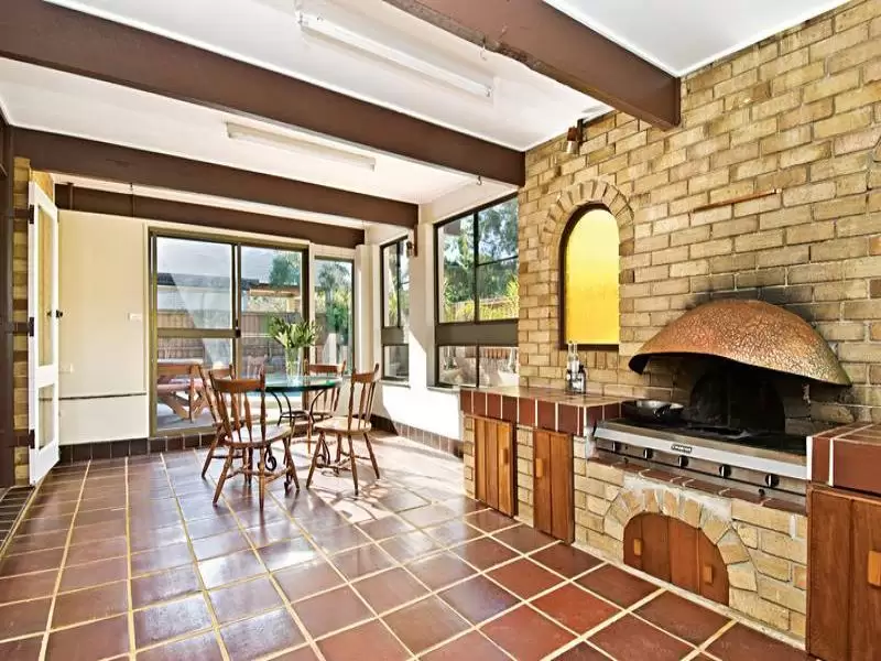 19 Lasburn Crescent, Carlingford Sold by Aurora Property - image 5
