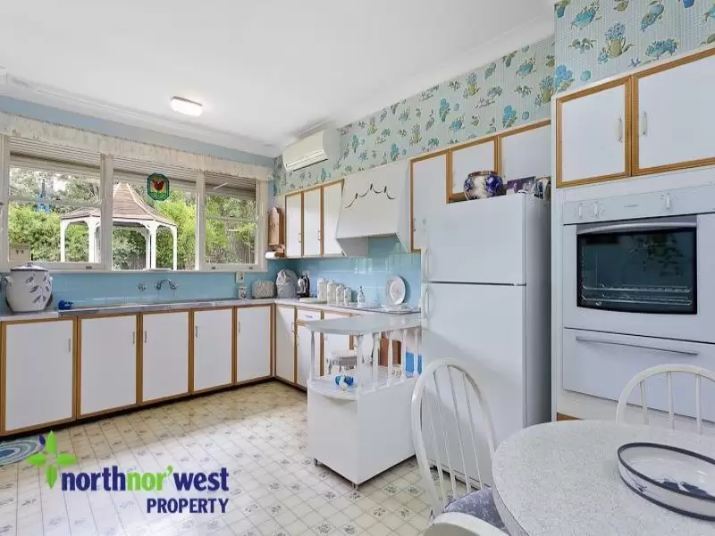 41 Avonlea Drive, Carlingford Sold by Aurora Property - image 5
