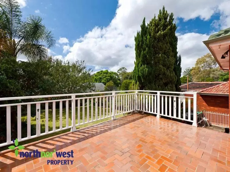 33 Pennant Parade, Carlingford Sold by Aurora Property - image 4
