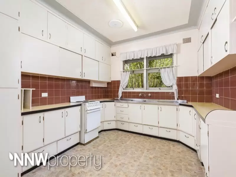 8 Franklin Place, Carlingford Sold by Aurora Property - image 4