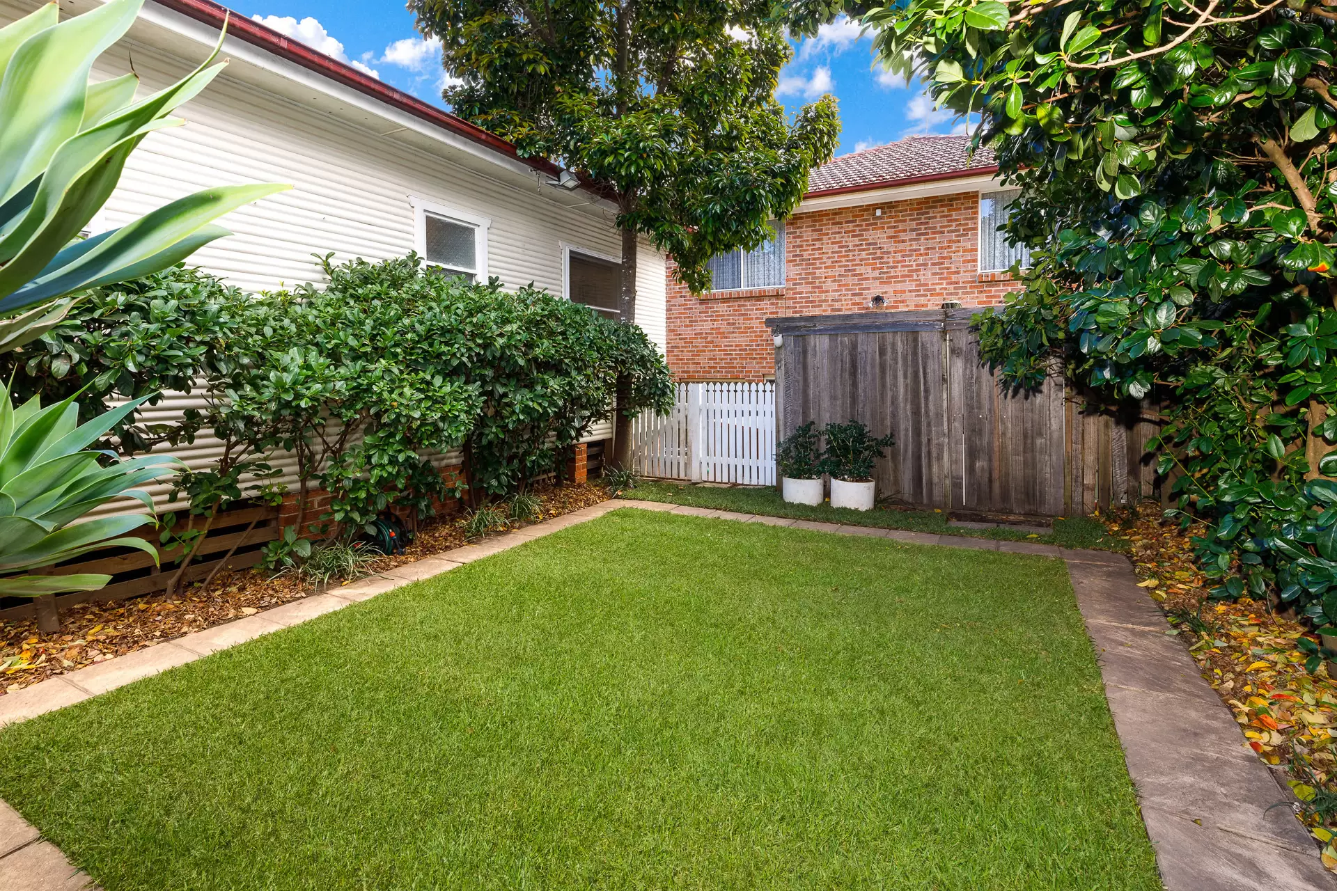 10 Dent Street, Epping Sold by Aurora Property - image 6