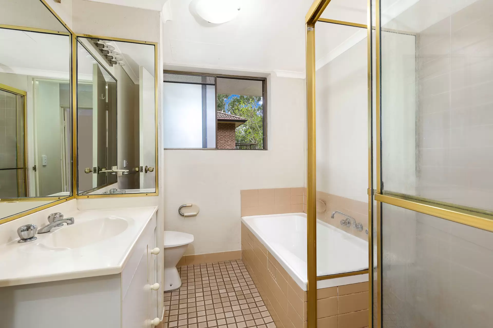 14/42 Kent Street, Epping Sold by Aurora Property - image 4