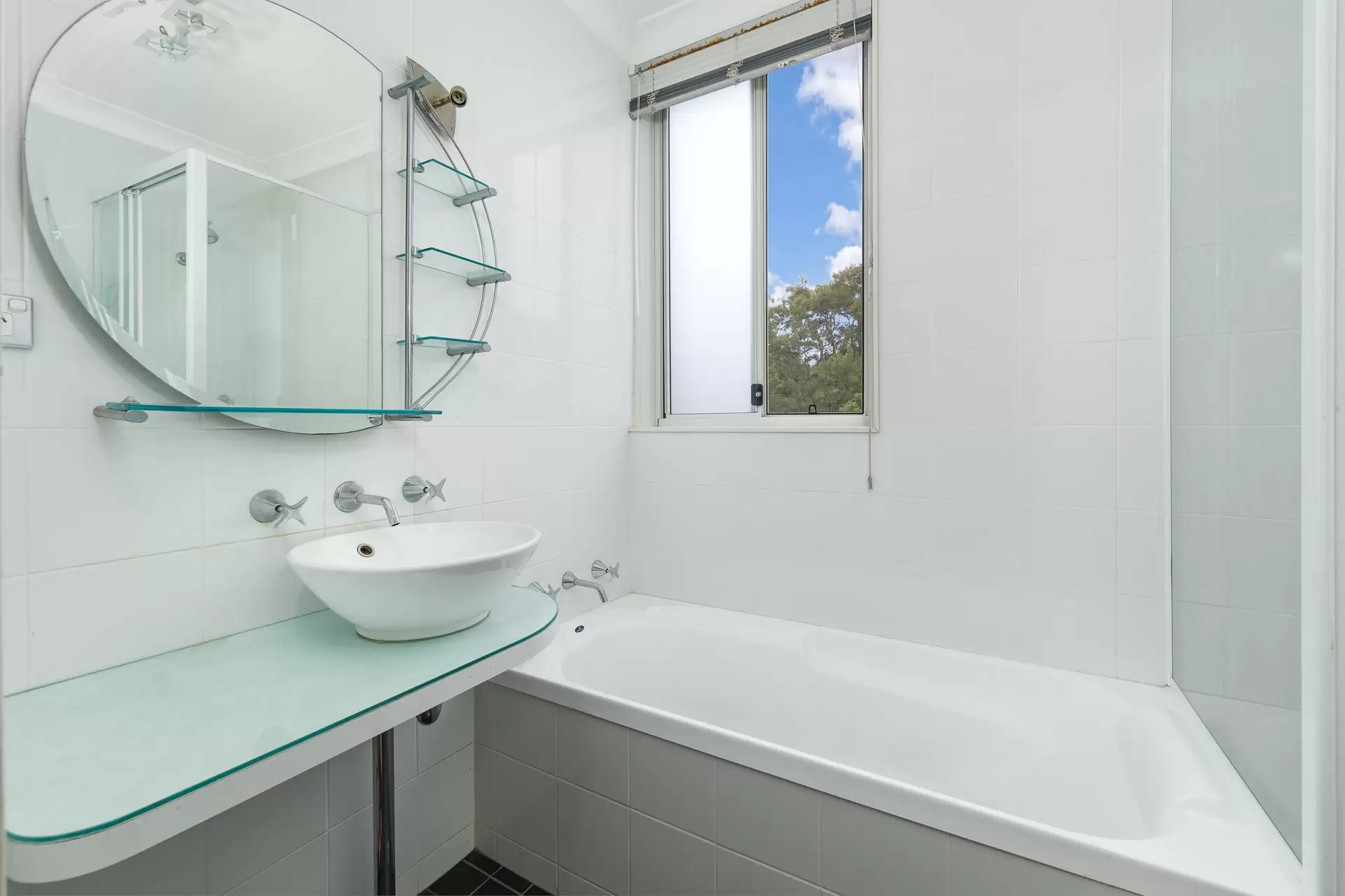 48/24-32 Edensor Street, Epping Sold by Aurora Property - image 4