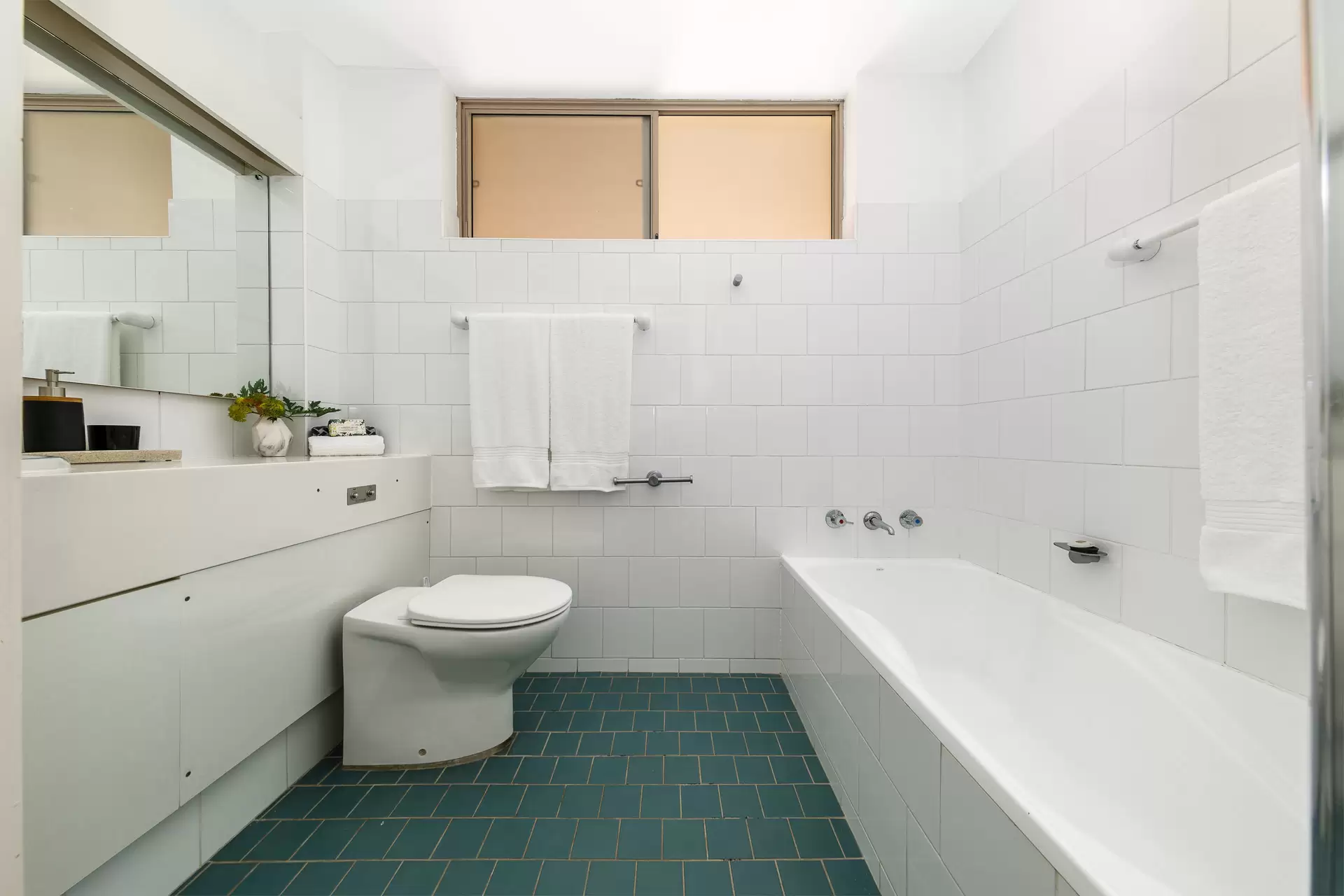 4/32 Victoria Street, Epping Sold by Aurora Property - image 4