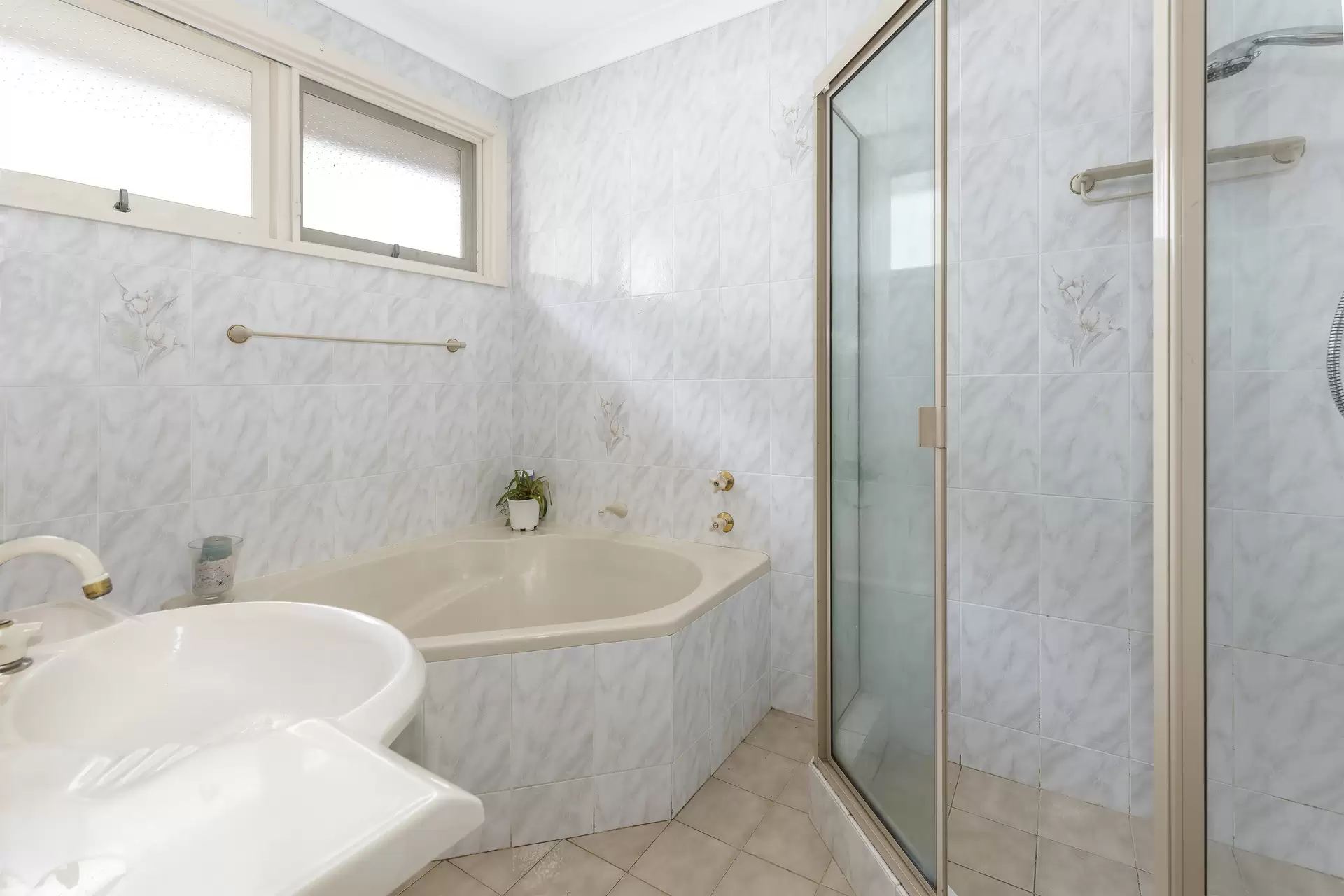 152 Ray Road, Epping Sold by Aurora Property - image 4