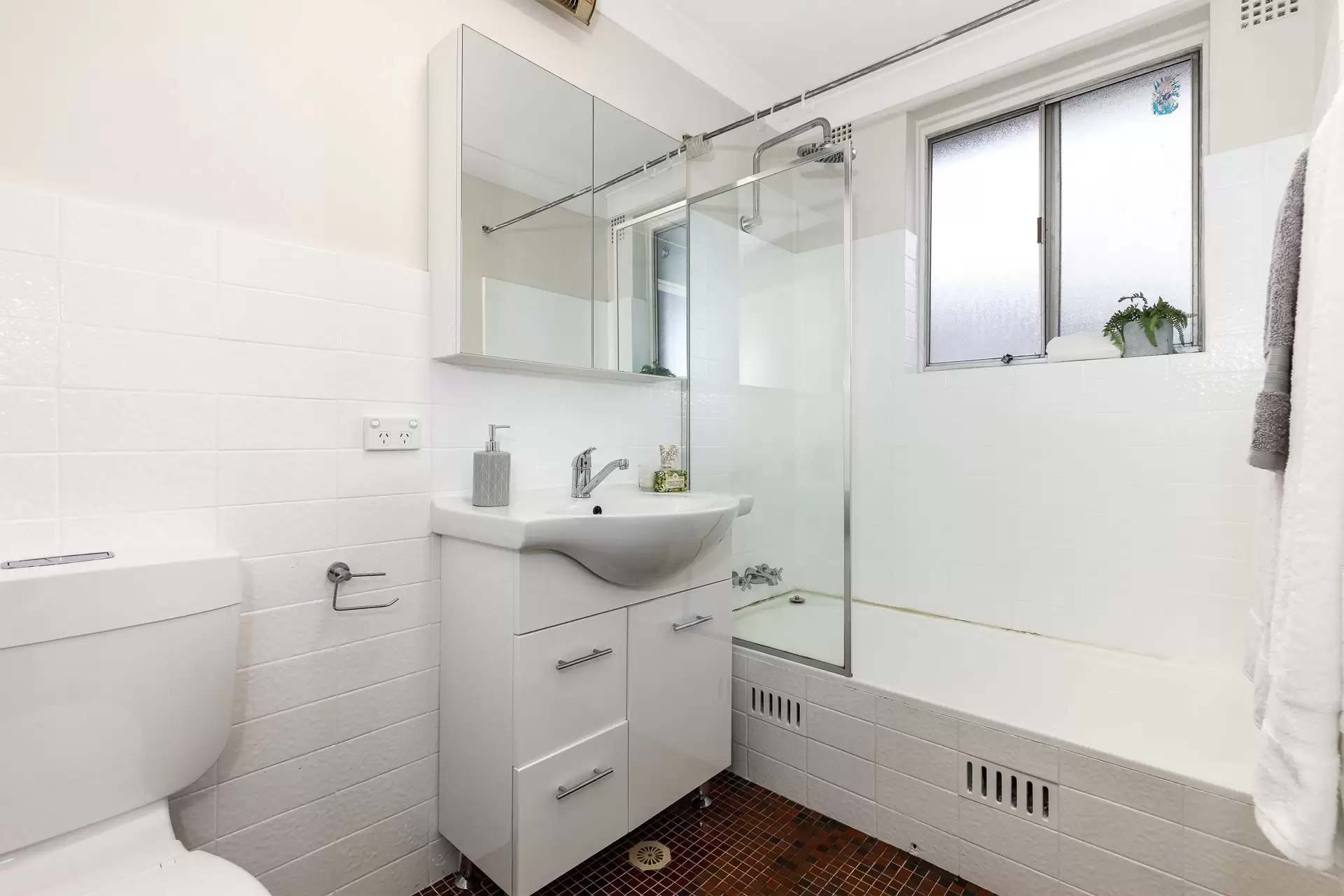 6/16-18 Belmore Street, Ryde Sold by Aurora Property - image 5