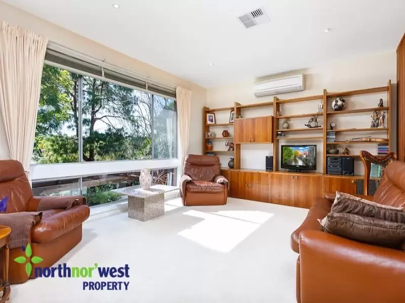 466 North Rocks Road, Carlingford Sold by Aurora Property - image 2