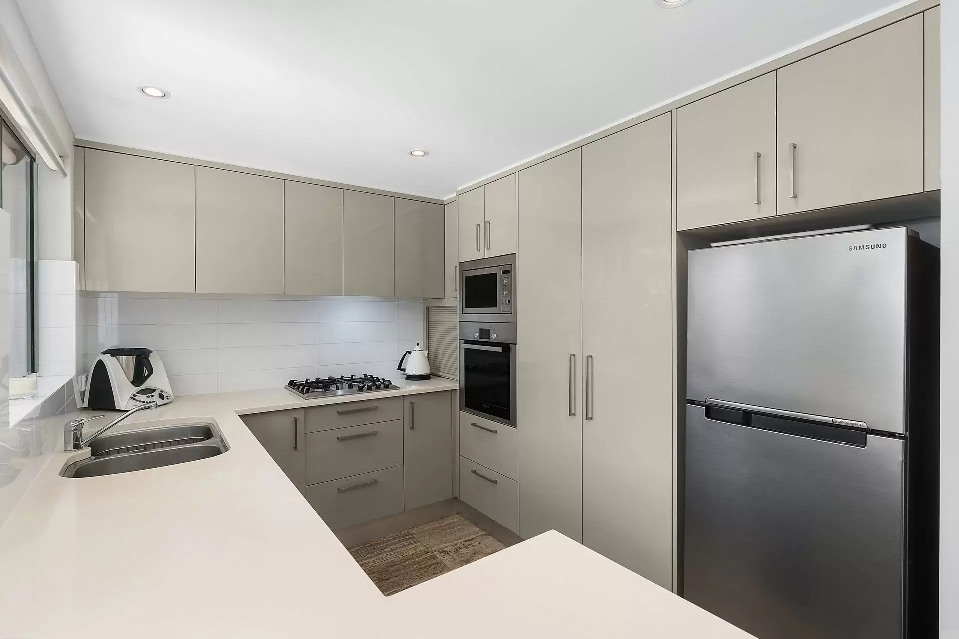 1/9-11 Ruth Street Street, Naremburn Sold by Aurora Property - image 3