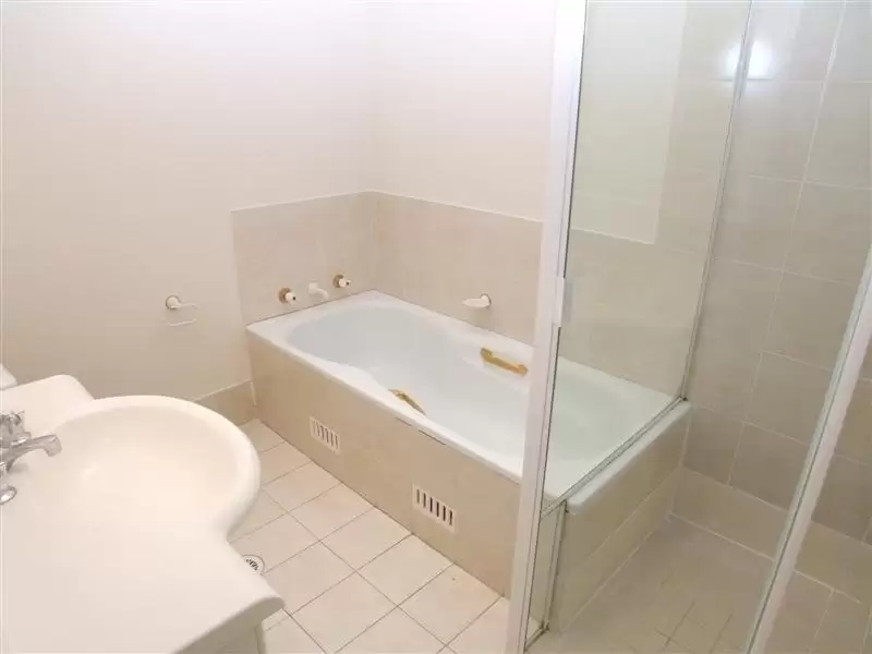 1/61 Wyralla Avenue, Epping Sold by Aurora Property - image 4