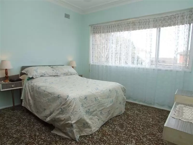 17 Wavell Avenue, Carlingford Sold by Aurora Property - image 5