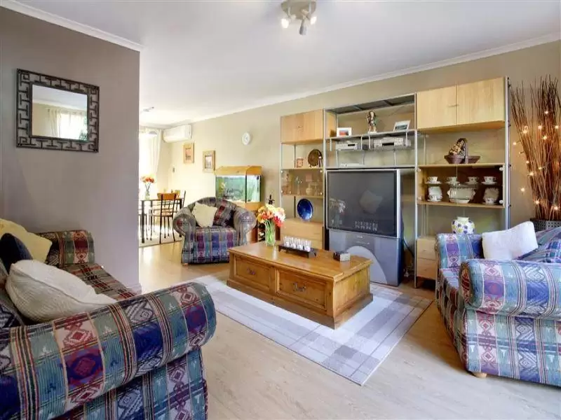 2/7-15 Taranto Road, Marsfield Sold by Aurora Property - image 2