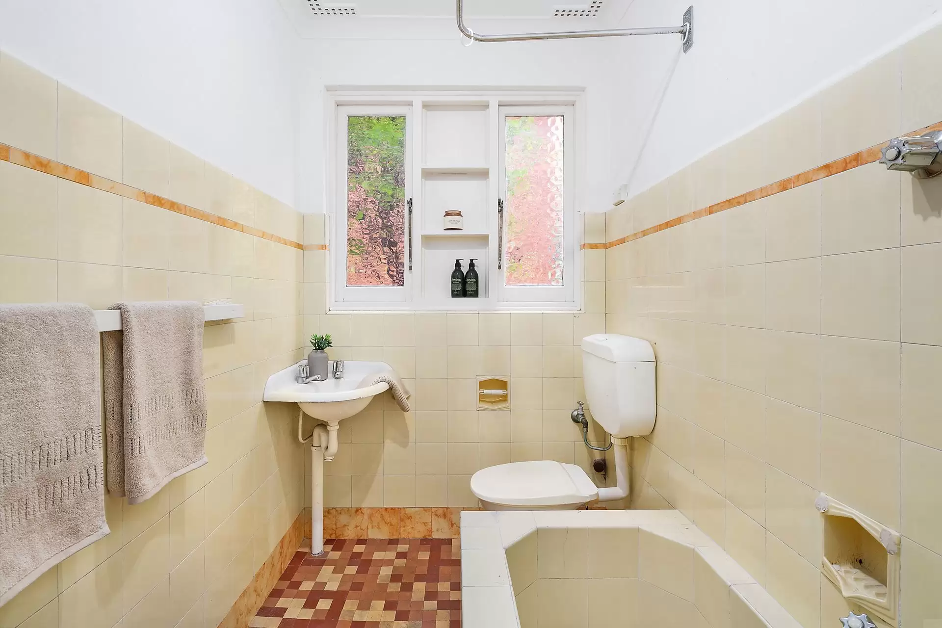 2/501 Miller Street, Cammeray Sold by Aurora Property - image 9