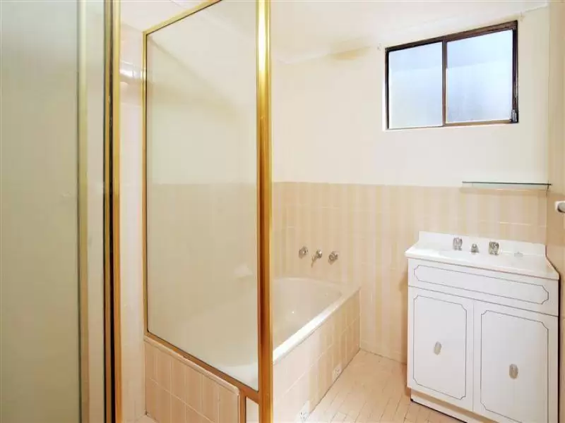 3/6 Freeman Place, Carlingford Sold by Aurora Property - image 5