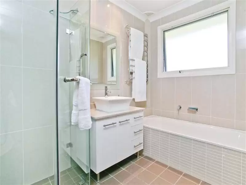 38 Menzies Road, Marsfield Sold by Aurora Property - image 7
