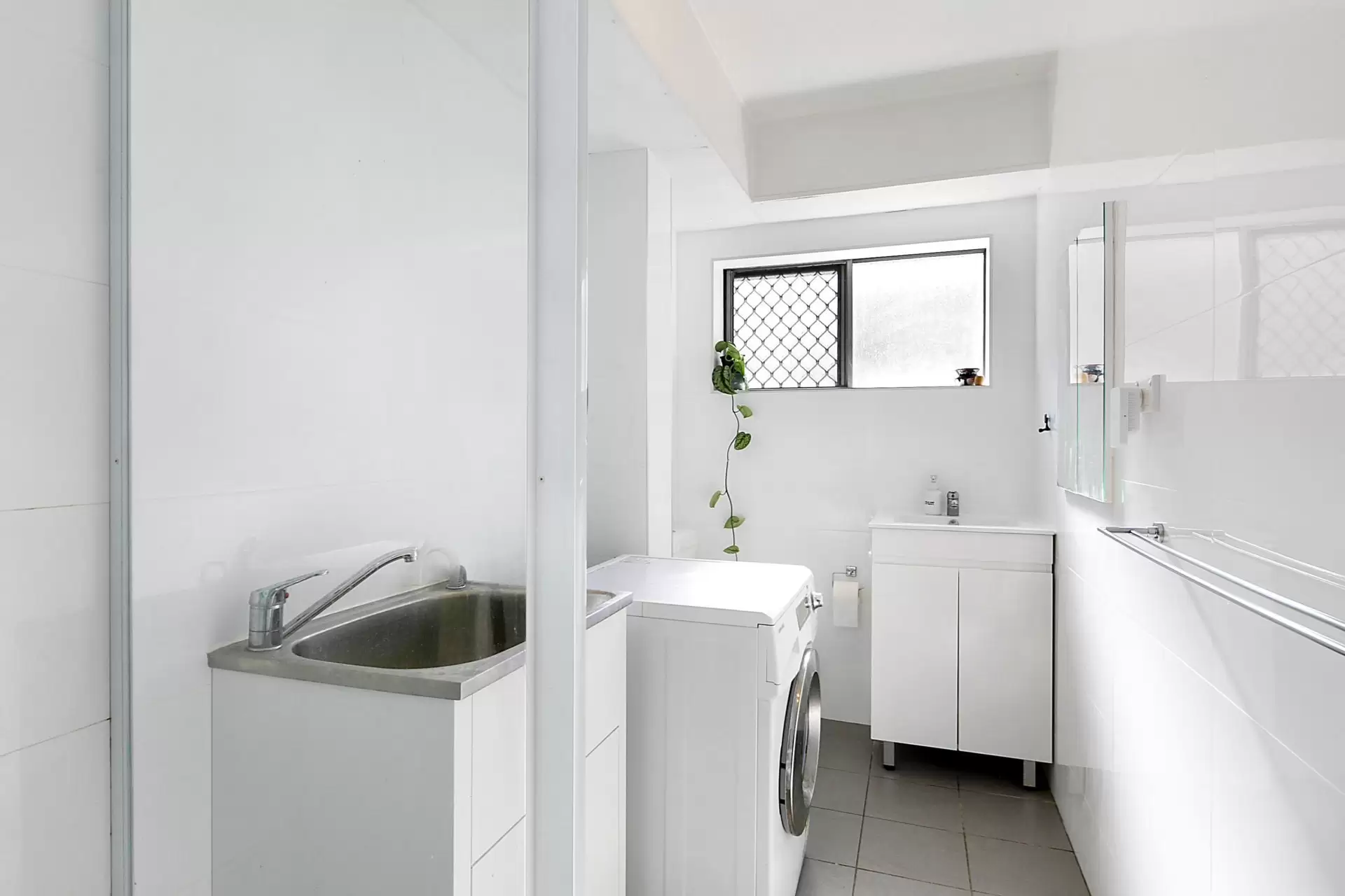 8/47 Doomben Avenue, Eastwood Sold by Aurora Property - image 5
