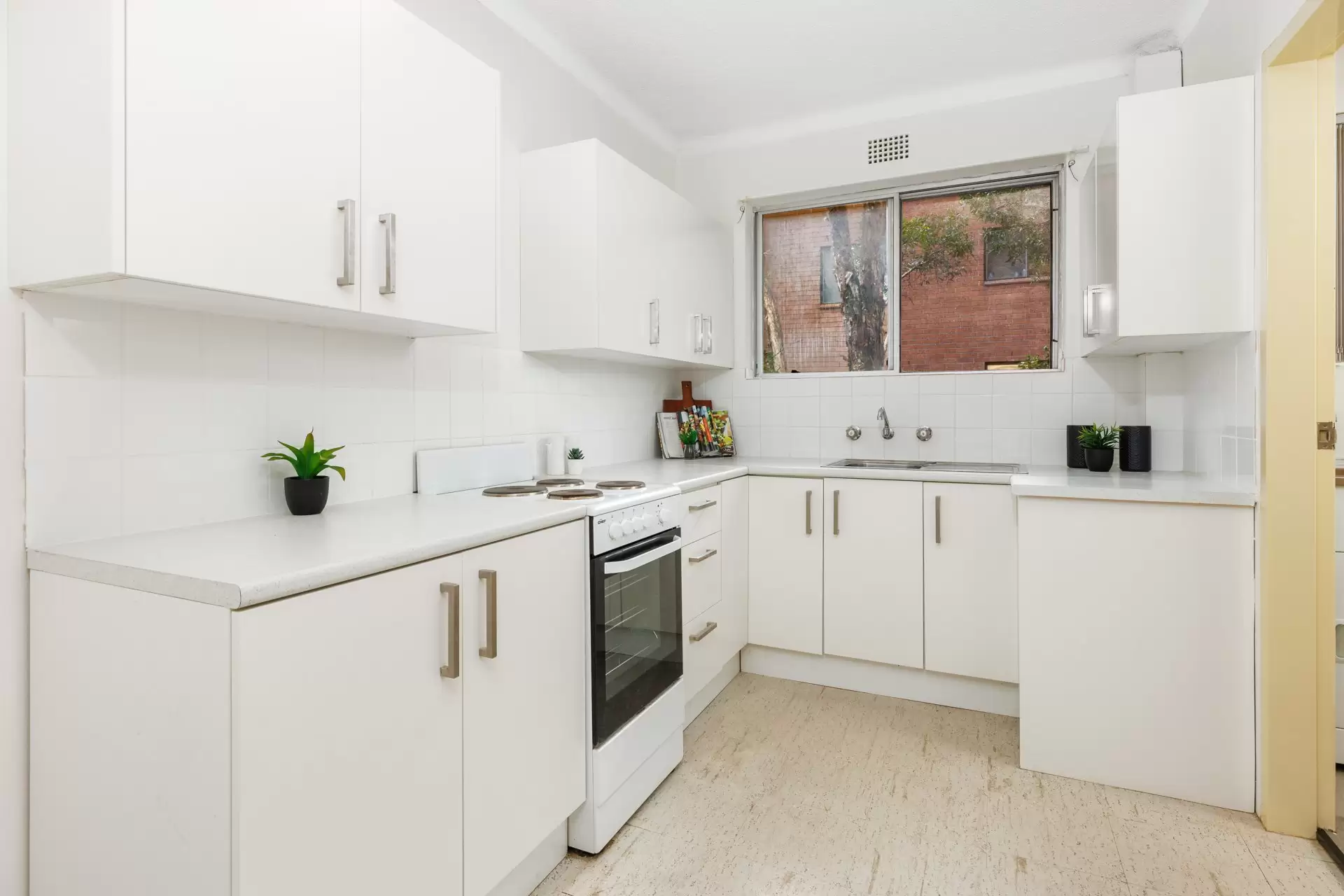 3/42 Cambridge Street, Epping Sold by Aurora Property - image 2