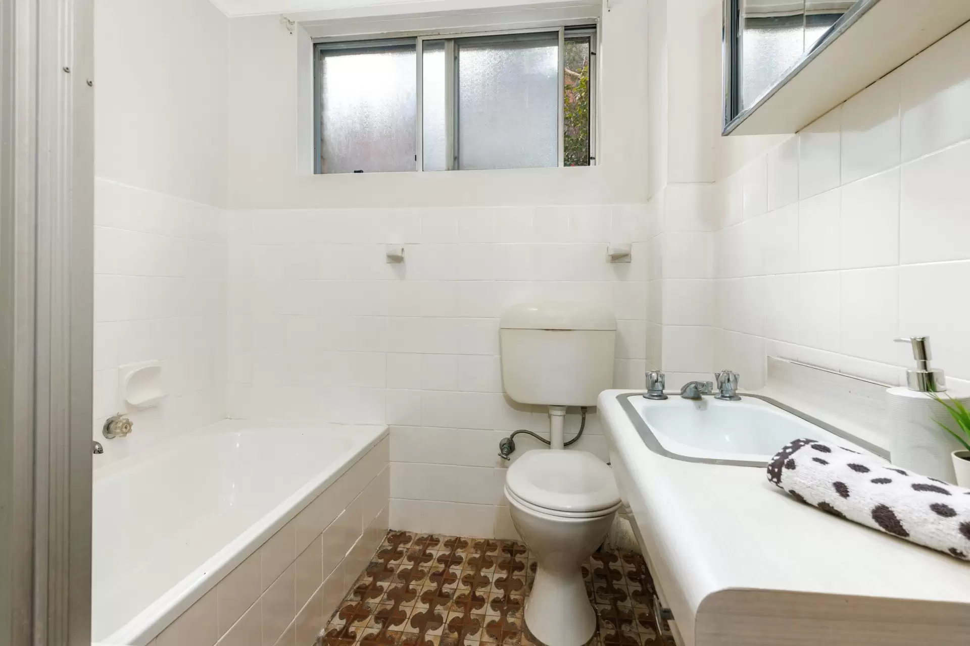 3/42 Cambridge Street, Epping Sold by Aurora Property - image 4
