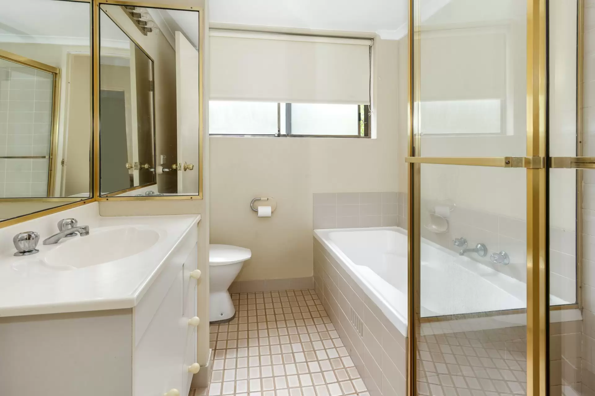 8/42 Kent Street, Epping Sold by Aurora Property - image 5