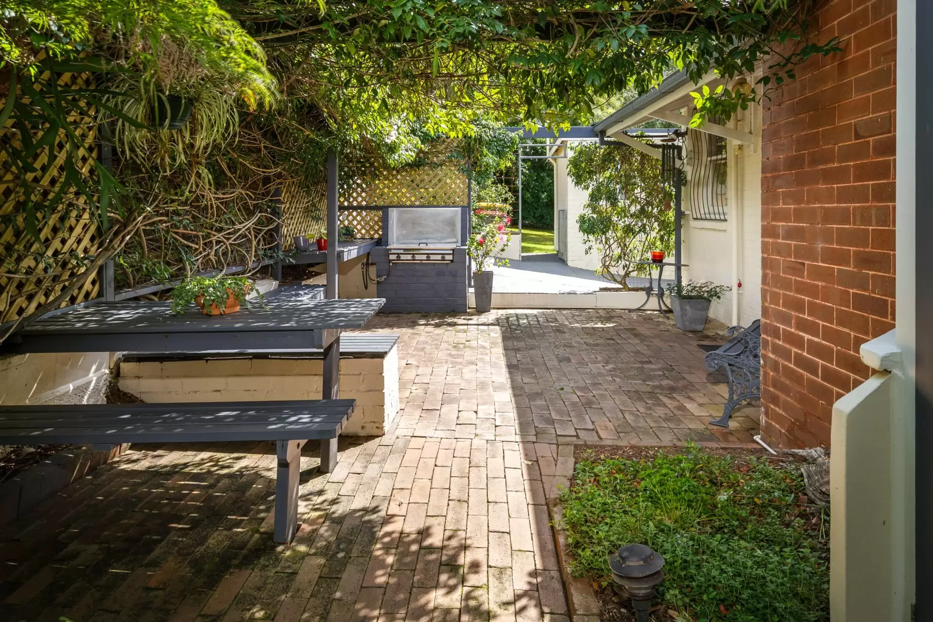 13 Chesterfield Road, Epping Sold by Aurora Property - image 9