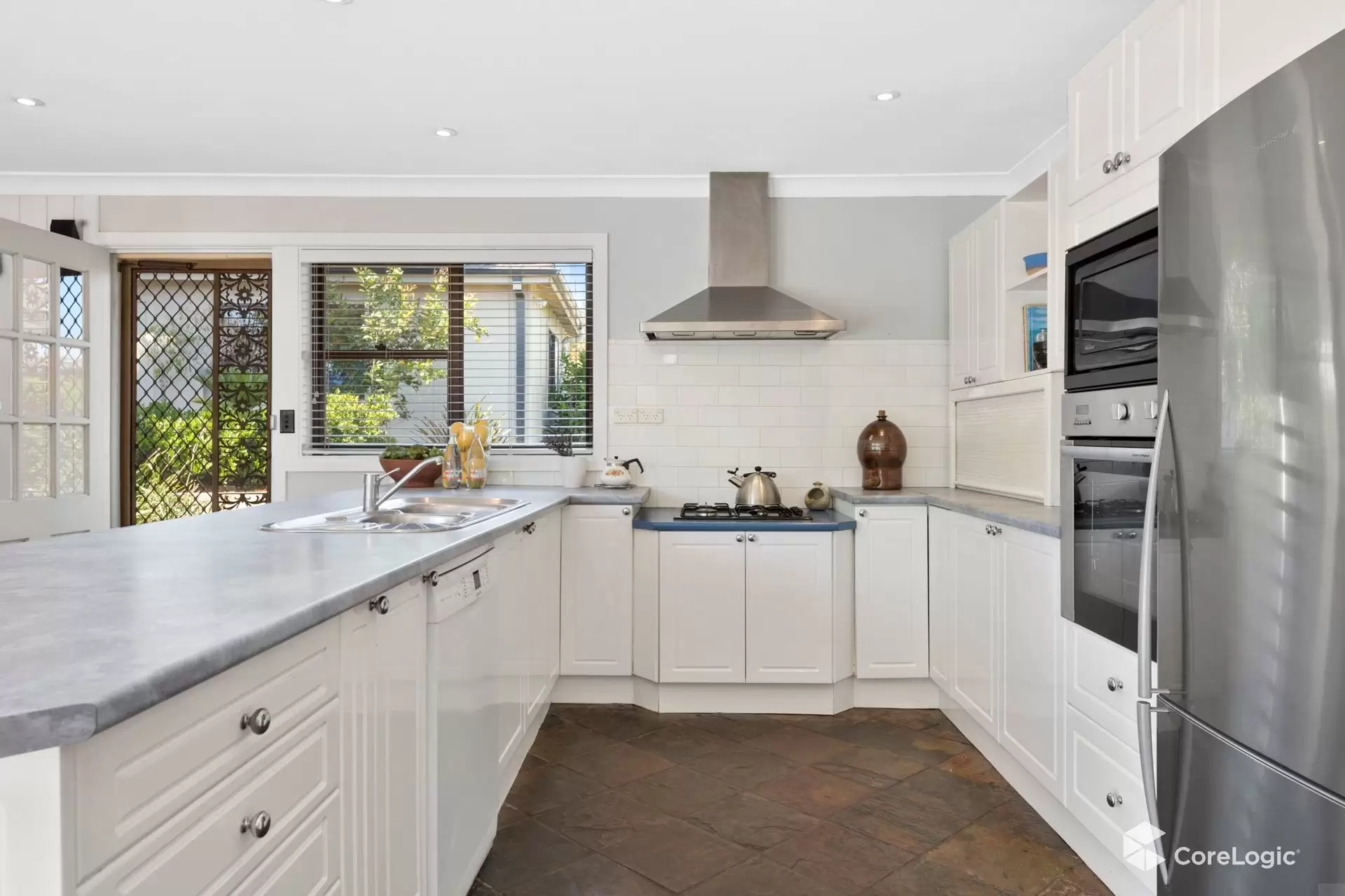 9 Lansdowne Street, Eastwood Sold by Aurora Property - image 6