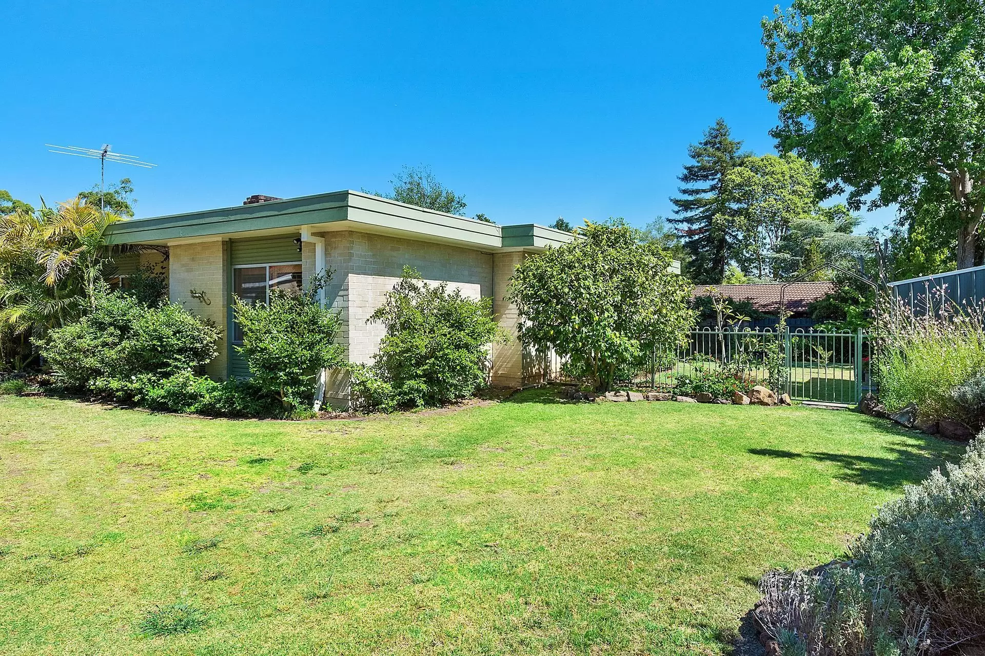 132a Murray Farm Road, Beecroft Sold by Aurora Property - image 9