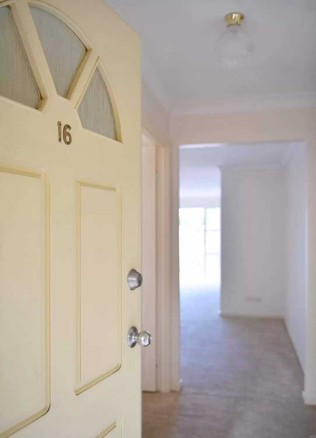 16/387 Wentworth Avenue, Toongabbie Sold by Aurora Property - image 5