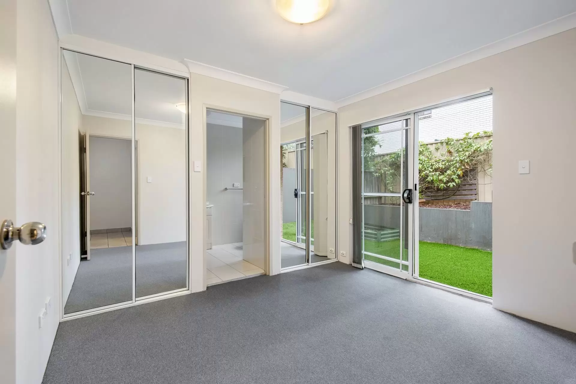 10/146-148 Great Western Highway, Kingswood Sold by Aurora Property - image 12