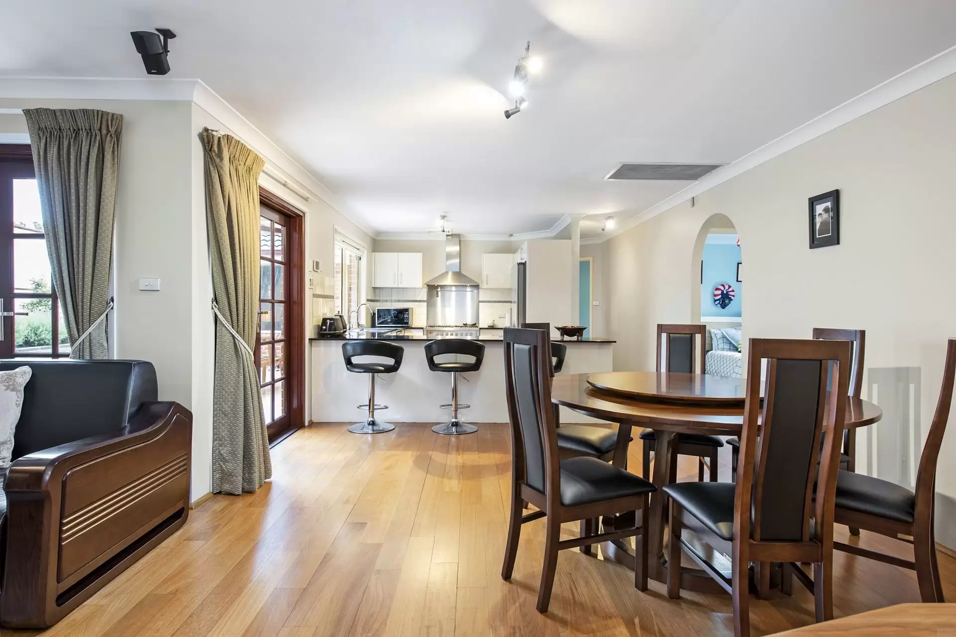 197 Murray Farm Road, Carlingford Sold by Aurora Property - image 8