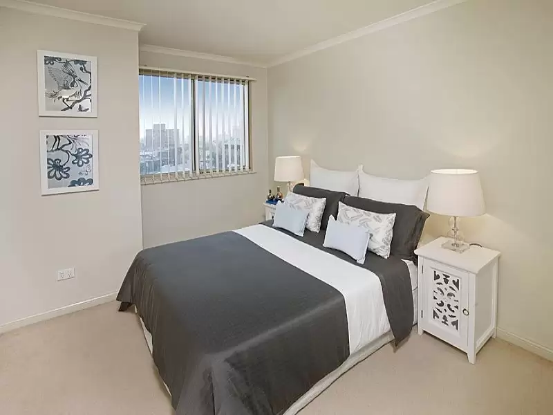 702/450 Military Road, Cremorne Sold by Aurora Property - image 5