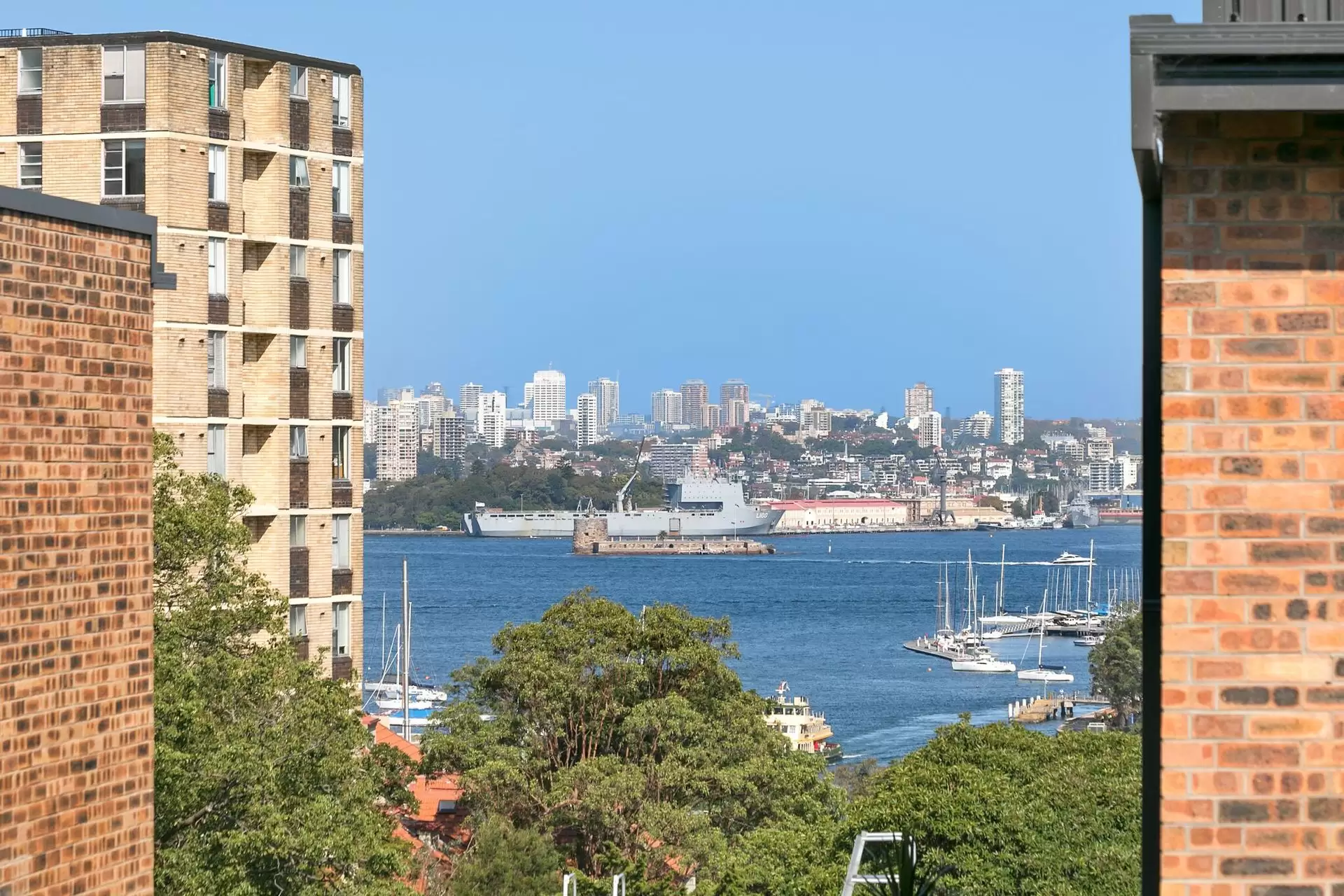 5/2 Spruson Street (enter Via Colindia Ave), Neutral Bay Sold by Aurora Property - image 6