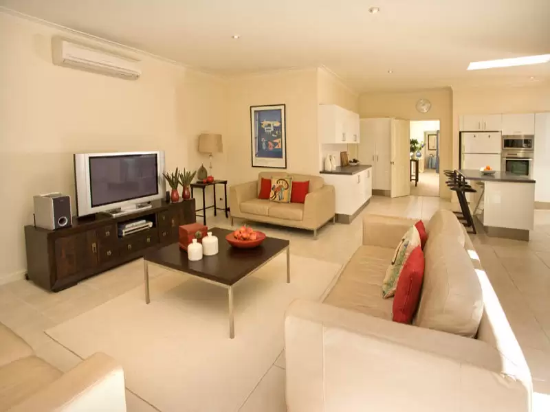 19 Greville Street (enter Via Beaconsfield Rd), Chatswood Sold by Aurora Property - image 7