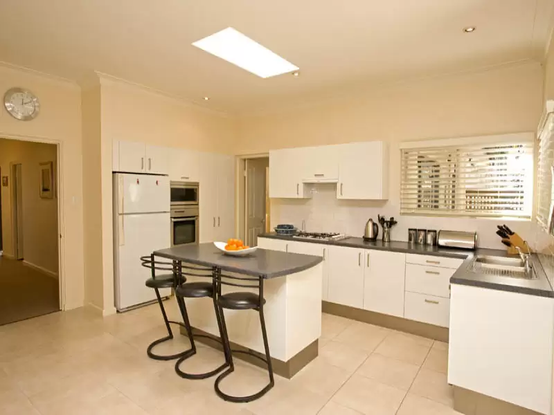 19 Greville Street (enter Via Beaconsfield Rd), Chatswood Sold by Aurora Property - image 14