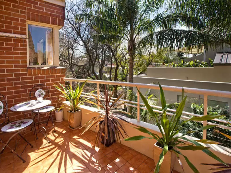 21/22 Ridge Street (enter Via Ridge Lane), North Sydney Sold by Aurora Property - image 5