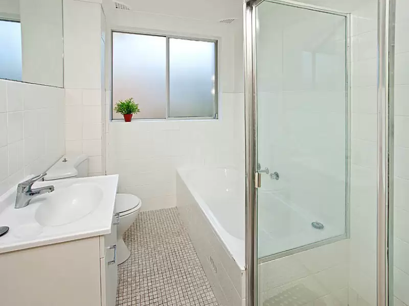 11/26-28 Eaton Street, Neutral Bay Sold by Aurora Property - image 6