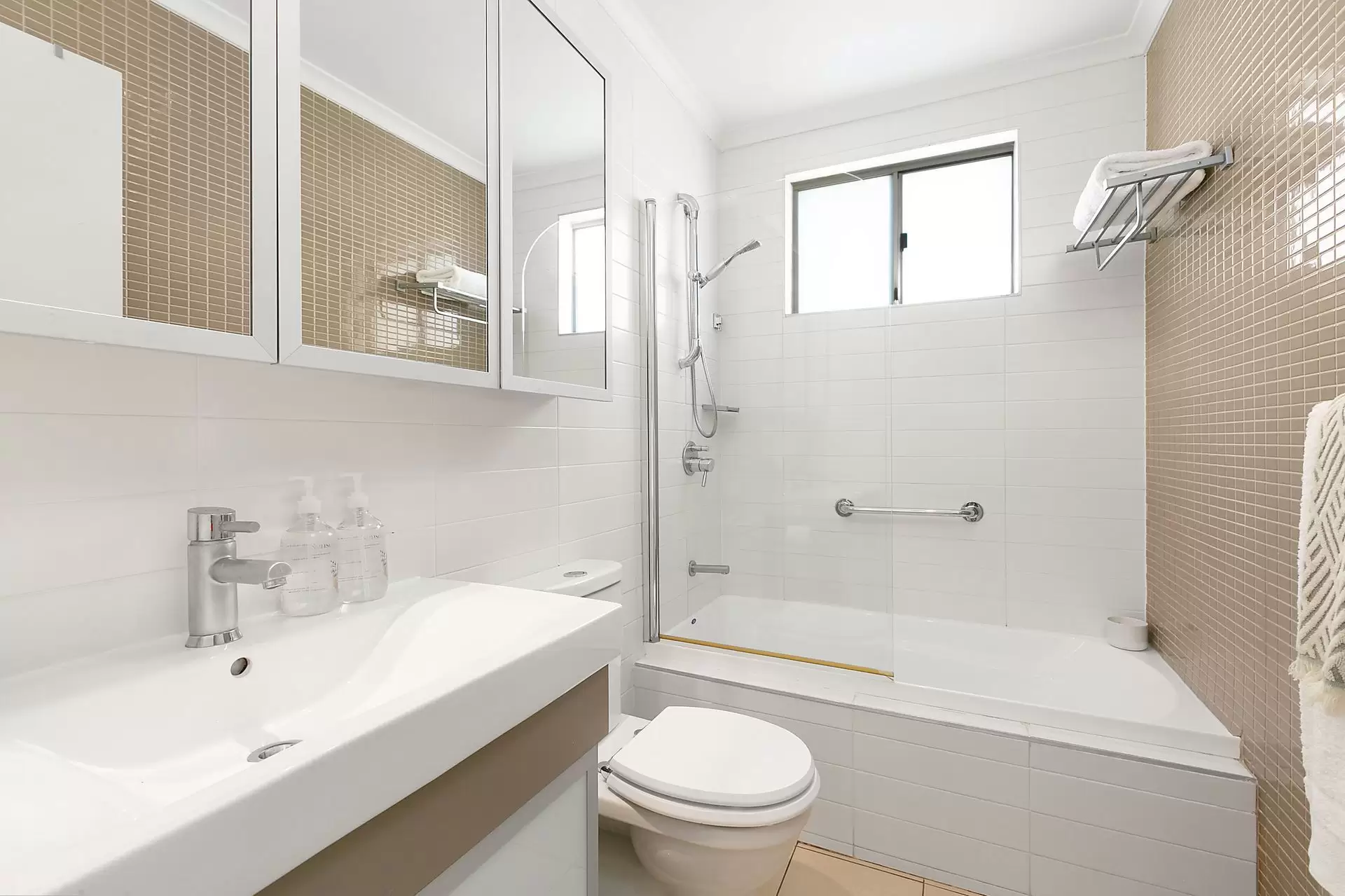 6/5-11 Garland Road, Naremburn Sold by Aurora Property - image 6