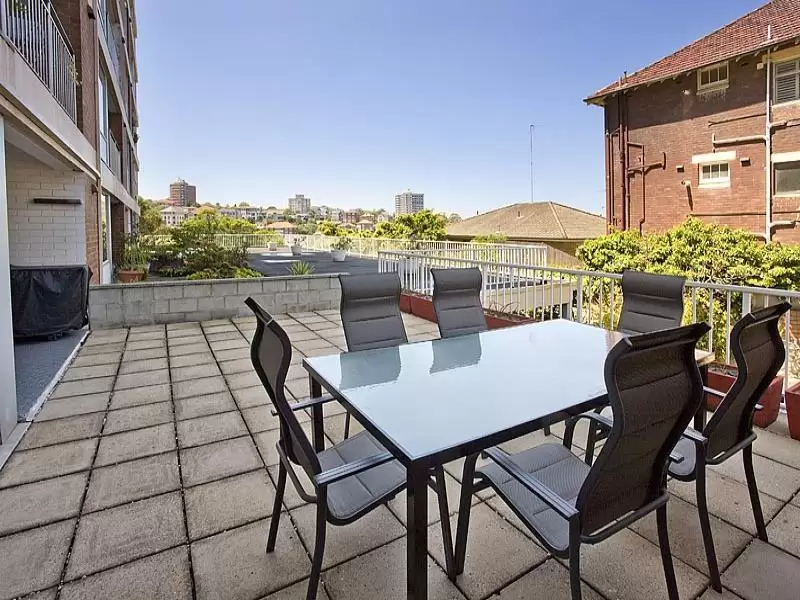 1/4-8 Kareela Road, Cremorne Point Sold by Aurora Property - image 7