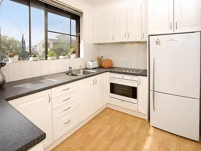 10/4 Paling Street, Cremorne Sold by Aurora Property - image 5